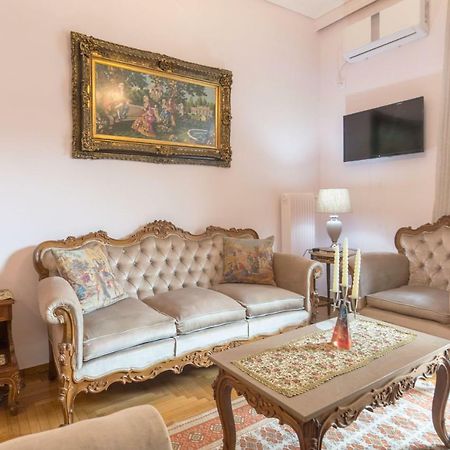 Lovely Apartment In Афины Экстерьер фото